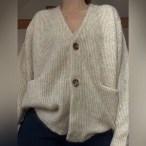 Elegant Beige Women's Cardigan